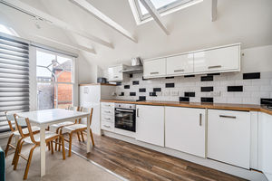 Photo 19- click for photo gallery